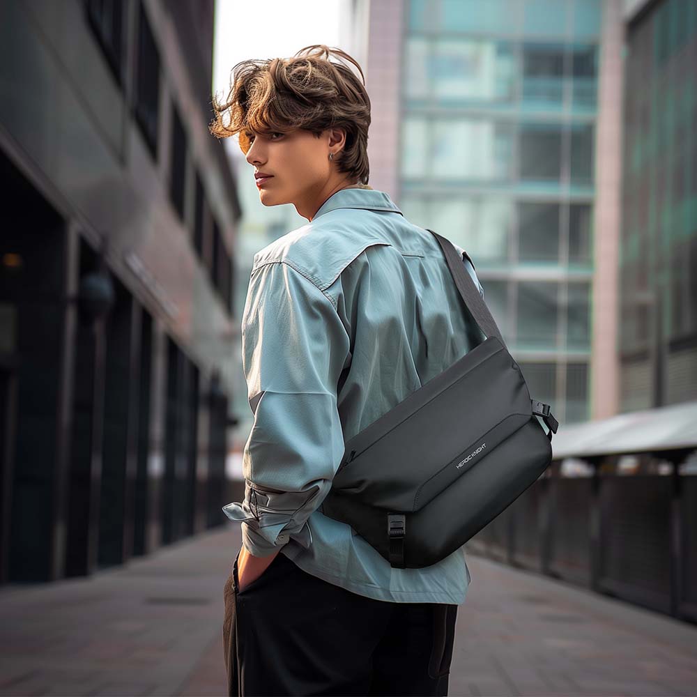 HK Water Repellent Messenger B - Tablet Shoulder Bag ulasan dan harga